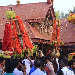 Flower-decked offerings carried during Thalappoli
